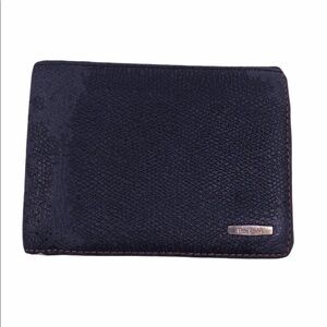 PIERRE Cardin Paris Bifold Leather Wallet